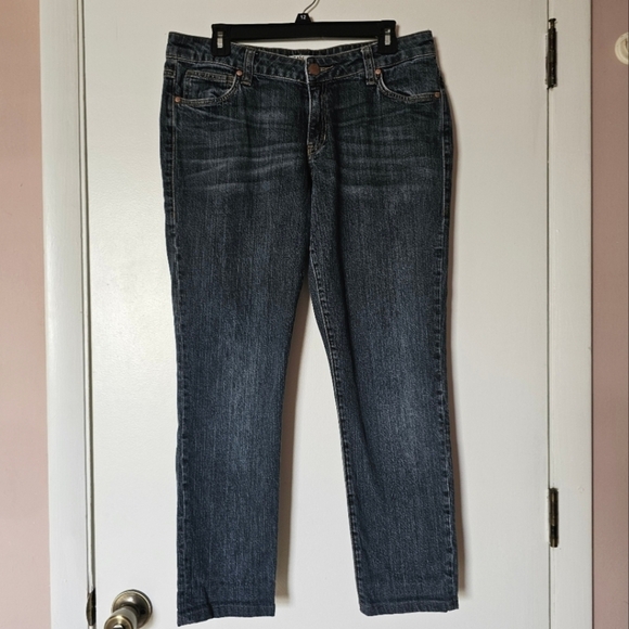 CAbi Denim - Cabi capsule dark-wash mid-rise ankle cropped slim stretch jeans Size 8